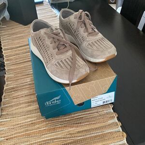 NWOT Dansko tan suede sneakers size 41